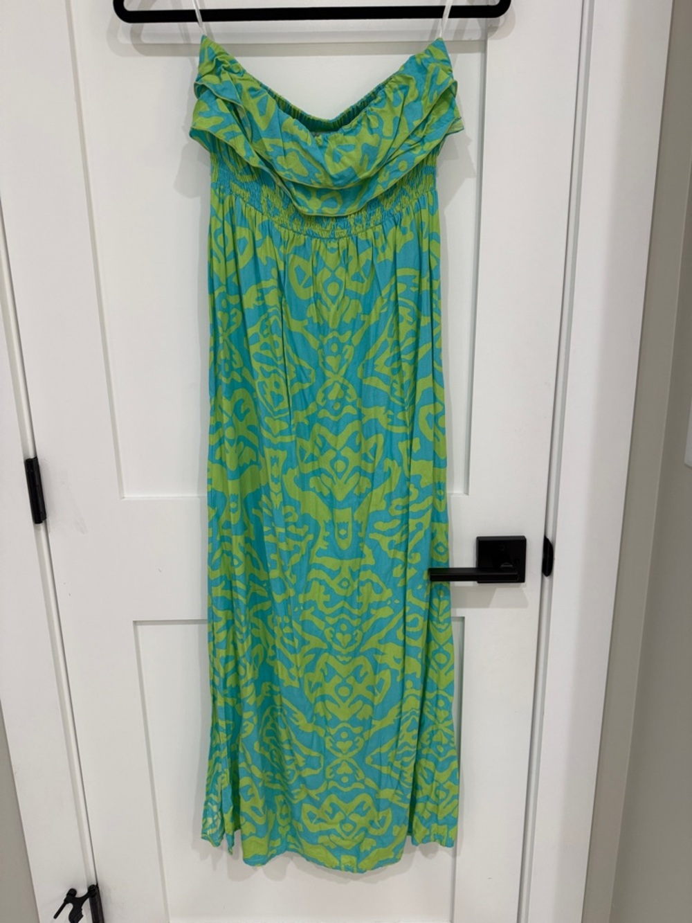escapada Blue and Green Strapless Maxi Dress